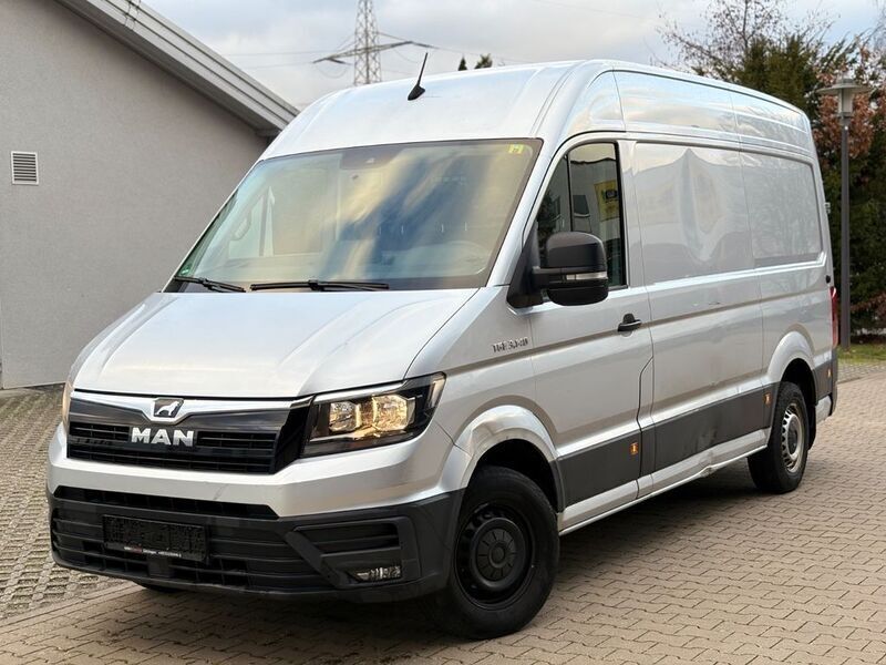 Silber Gebraucht 2018 MAN TGE Van | 12.990 € - Bild 1/4