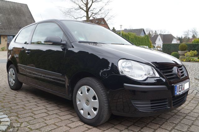 Gebraucht VW Polo Trendline 82 PS (60 kW) 2009 Schwarz Kleinwagen