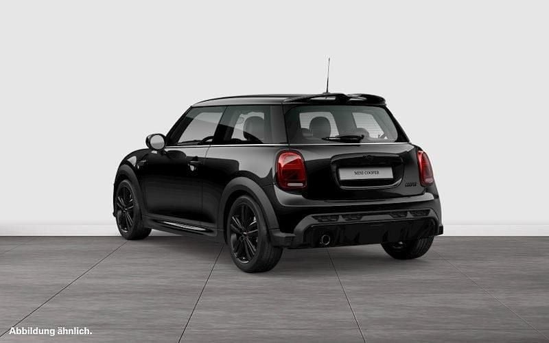 Gebraucht Mini Cooper Clubman Essential 136 PS (100 kW) 2023 Schwarz Kombi