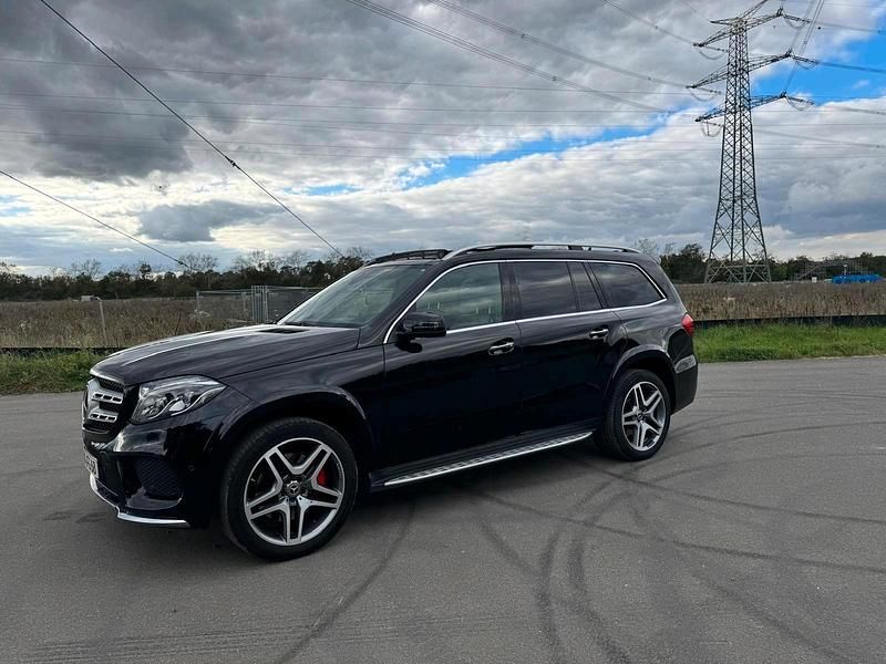 Gebraucht Mercedes GLS350 258 PS (189 kW) 2017 Schwarz SUV