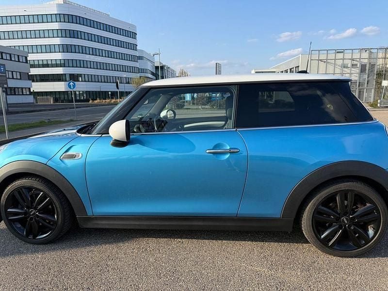Gebraucht Mini Cooper 136 PS (100 kW) 2016 Blau Kleinwagen