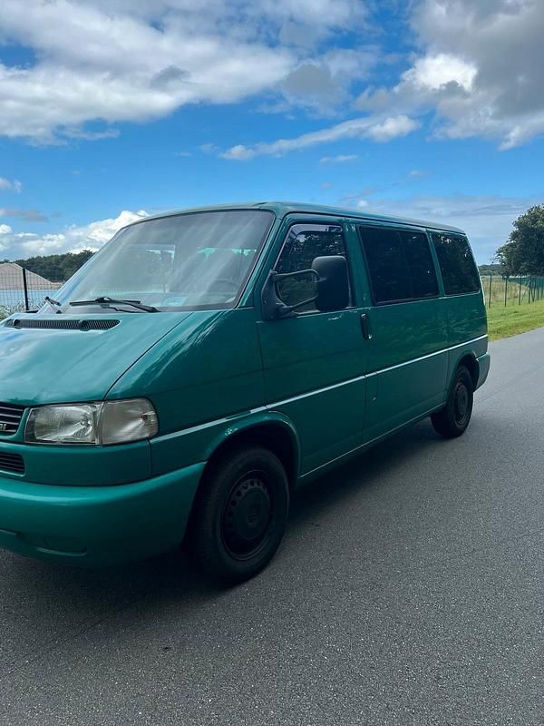 Gebraucht VW T4 102 PS (75 kW) 1998 Grün Van