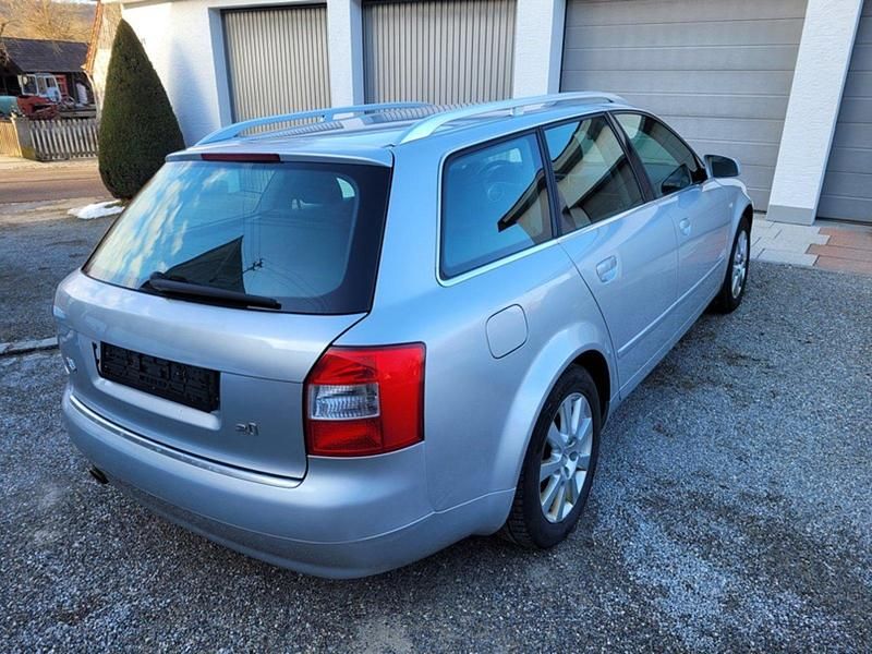 Gebraucht Audi A4 130 PS (95 kW) 2004 Silber Kombi