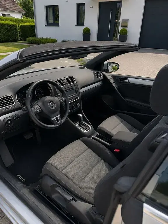Gebraucht VW Golf Cabriolet 122 PS (89 kW) 2012 Silber Cabrio