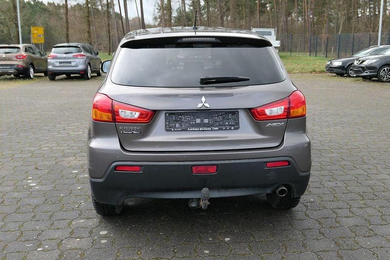 Gebraucht Mitsubishi ASX Edition 150 PS (110 kW) 2011 Braun SUV