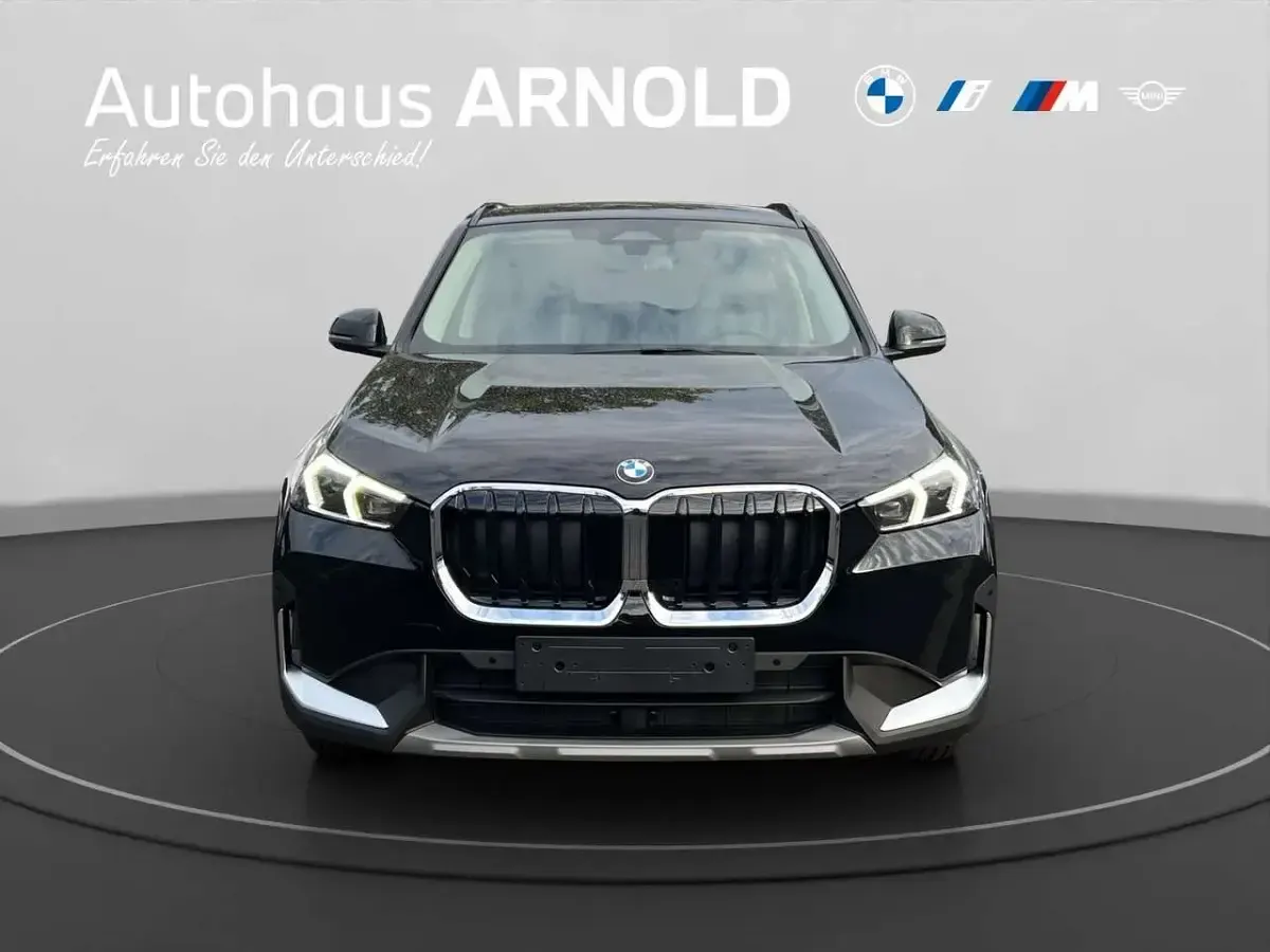 Neu BMW X1 Sport Line 156 PS (114 kW) 2026 Schwarz SUV
