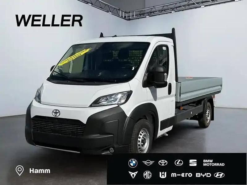 Icy white (weiss) Neu 2025 Toyota Proace Van | 32.780 € (Guter Preis) - Bild 1/3