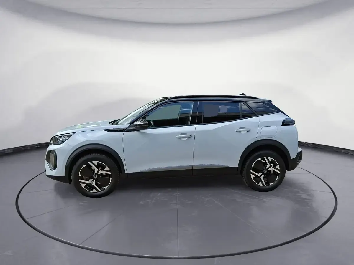 Gebraucht Peugeot 2008 GT 131 PS (96 kW) 2024 SUV