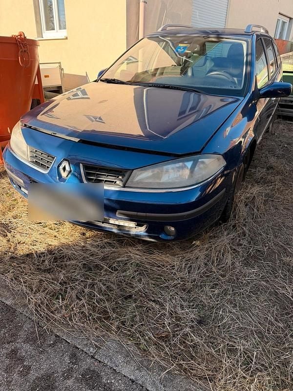 Blau Gebraucht 2001 Renault Laguna II Kombi | 650 € (Guter Preis) - Bild 1/2