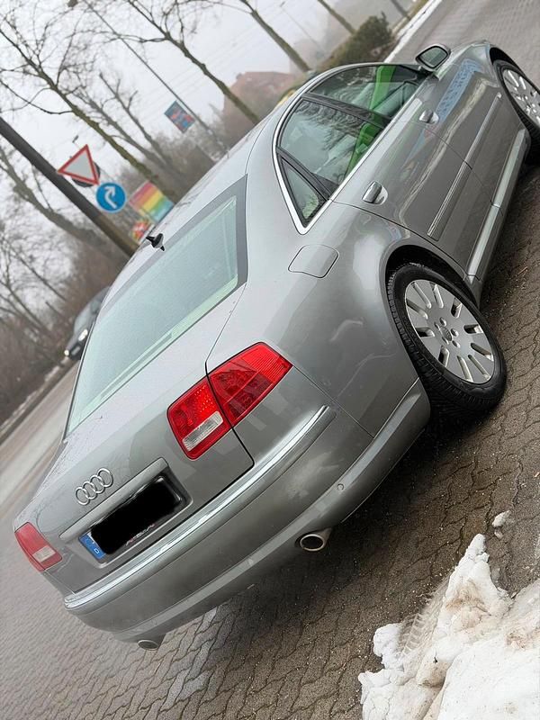 Gebraucht Audi A8 335 PS (246 kW) 2004 Grau Limousine