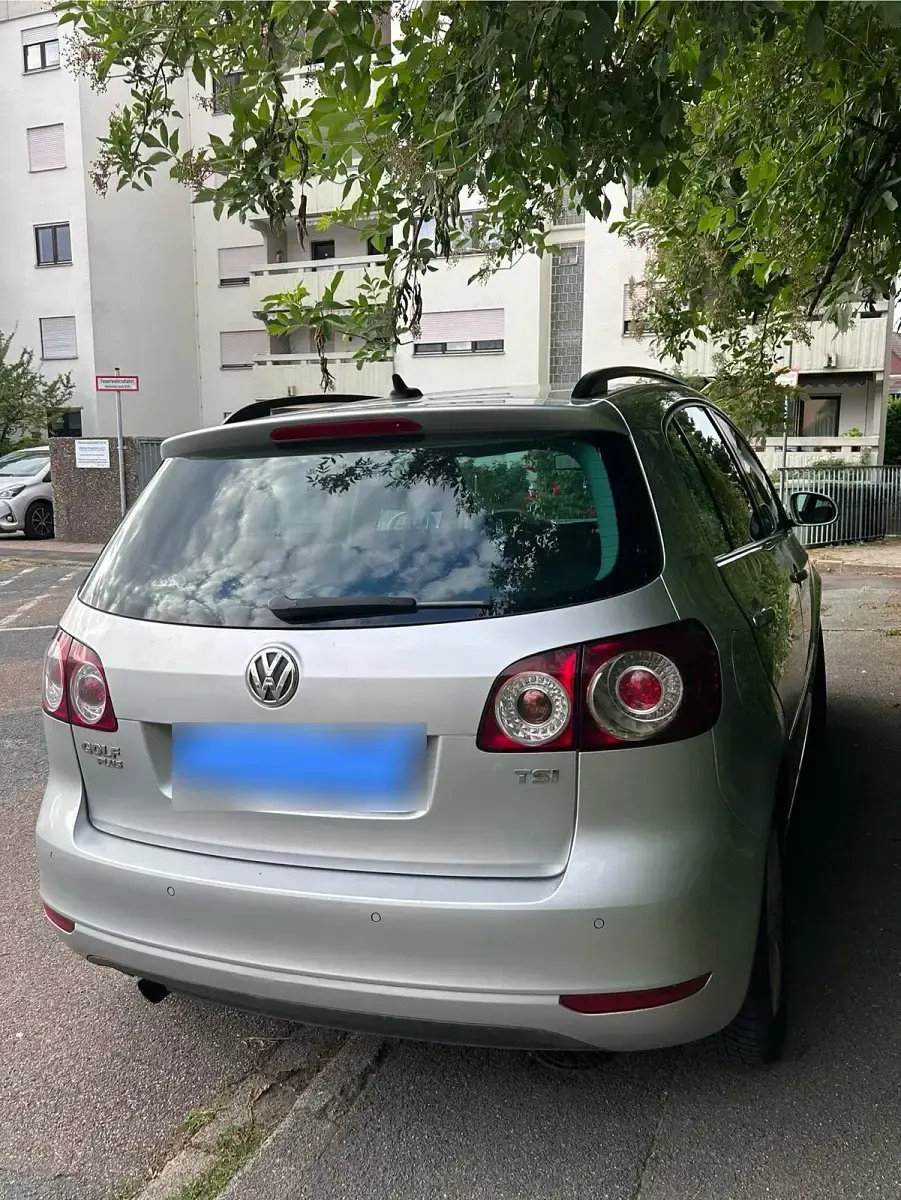 Gebraucht VW Golf VI 105 PS (77 kW) 2010 Silber Kleinwagen