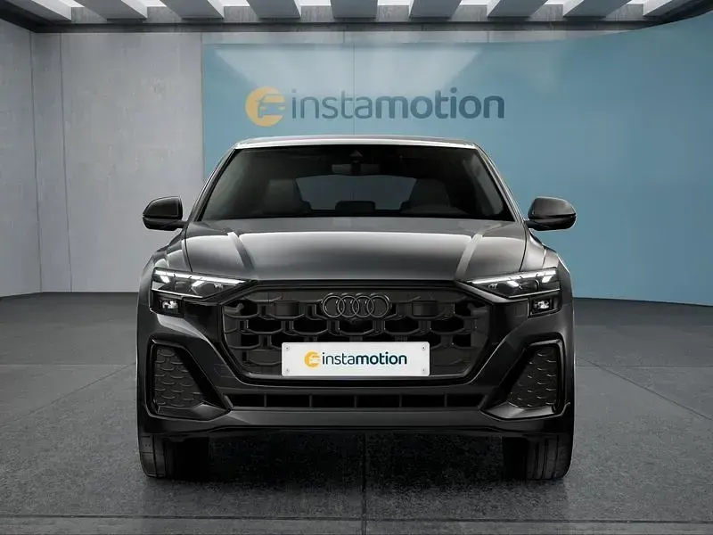 Gebraucht Audi Q8 286 PS (210 kW) 2025 Grau SUV