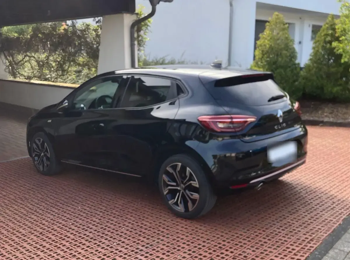 Gebraucht Renault Clio 140 PS (102 kW) 2022 Schwarz Kleinwagen