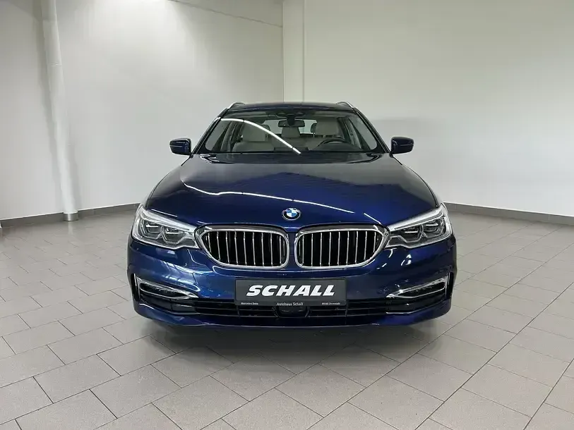 Gebraucht BMW 540 Luxury Line 340 PS (250 kW) 2018 Blau Limousine