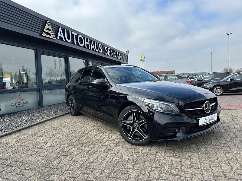 Schwarz Gebraucht 2021 Mercedes C300e AMG Limousine | 20.490 € (Superpreis) - Bild 1/4