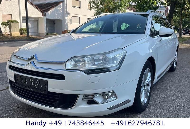 Lack weiss banquise/deckende l Gebraucht 2011 Citroën C5 SELECTION Kombi | 4.990 € (Fairer Preis) - Bild 1/4