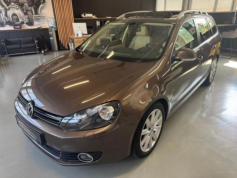 Braun Gebraucht 2012 VW Golf VII Highline Limousine | 11.000 € (Fairer Preis) - Bild 1/4