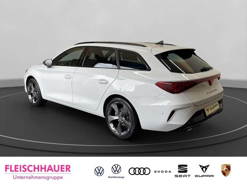 Neu Cupra Leon 204 PS (150 kW) 2025 Weiss Kombi