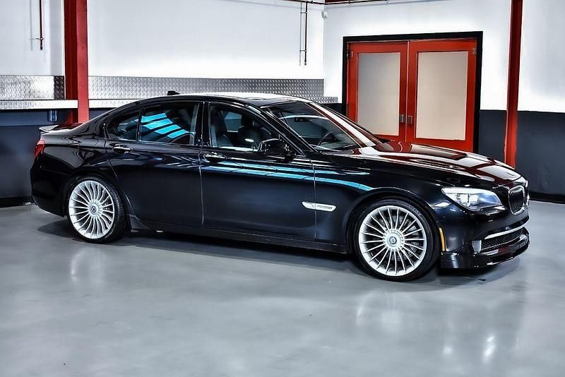 Gebraucht BMW 750L Performance 507 PS (372 kW) 2011 Schwarz Limousine