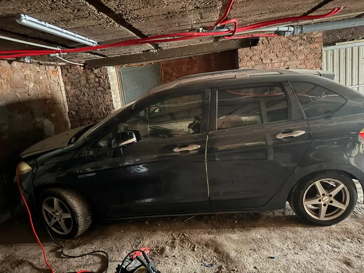Gebraucht Honda FR-V 140 PS (102 kW) 2008 Schwarz Van / Kleinbus