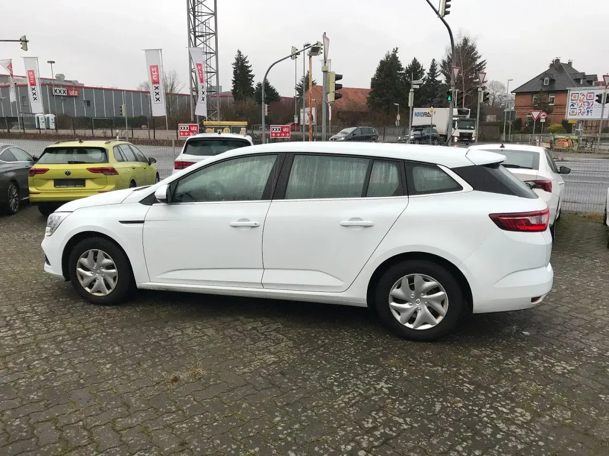 Gebraucht Renault Mégane GrandTour Life 101 PS (74 kW) 2017 Weiß Kombi