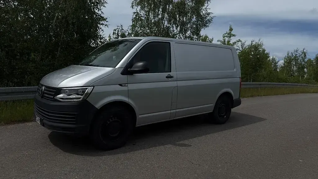 Gebraucht VW Transporter 150 PS (110 kW) 2016 Silber Van