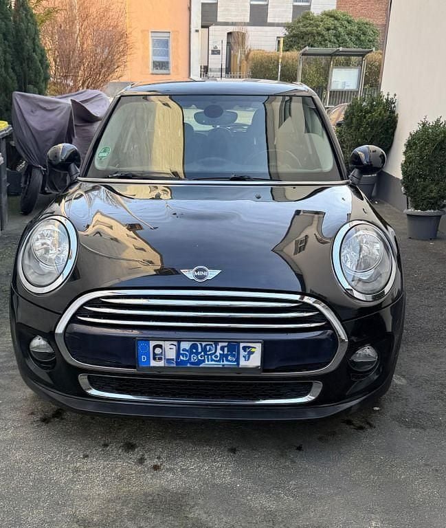 Gebraucht Mini Cooper 136 PS (100 kW) 2016 Schwarz Kleinwagen
