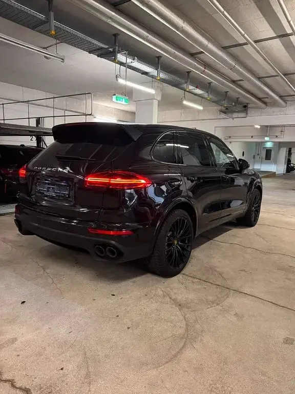 Gebraucht Porsche Cayenne 262 PS (192 kW) 2015 Schwarz SUV