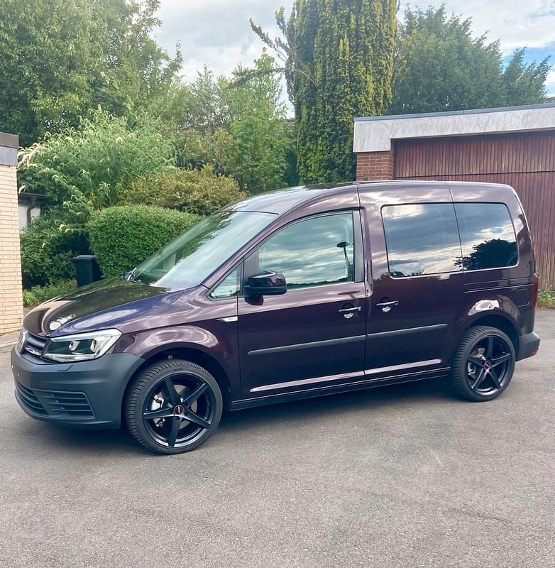 Usata VW Caddy 150 CV (110 kW) 2016 Viola Monovolume