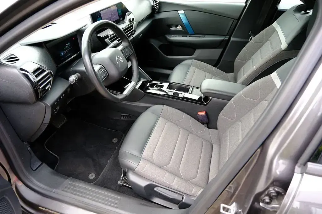 Gebraucht Citroën e-C4 Feel 100 kW (136 PS) 2021 Grau SUV