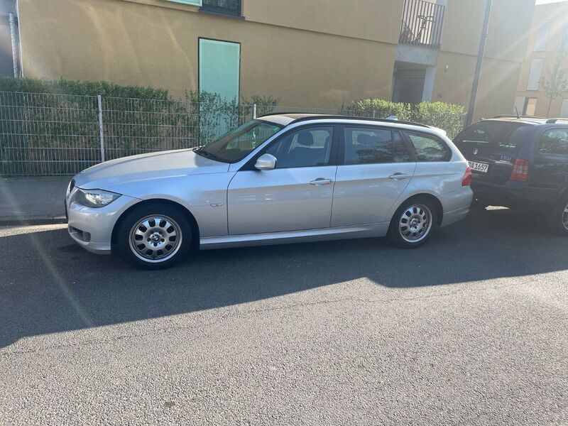 Gebraucht 2011 BMW 320 Kombi | 3.300 € (Fairer Preis) - Bild 1/4
