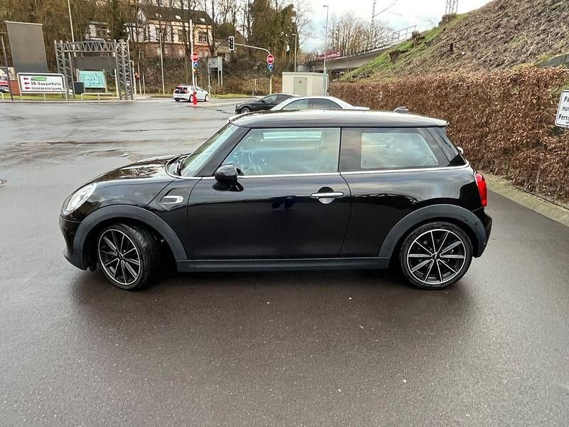 Gebraucht Mini Cooper Chili 136 PS (100 kW) 2016 Schwarz Kleinwagen