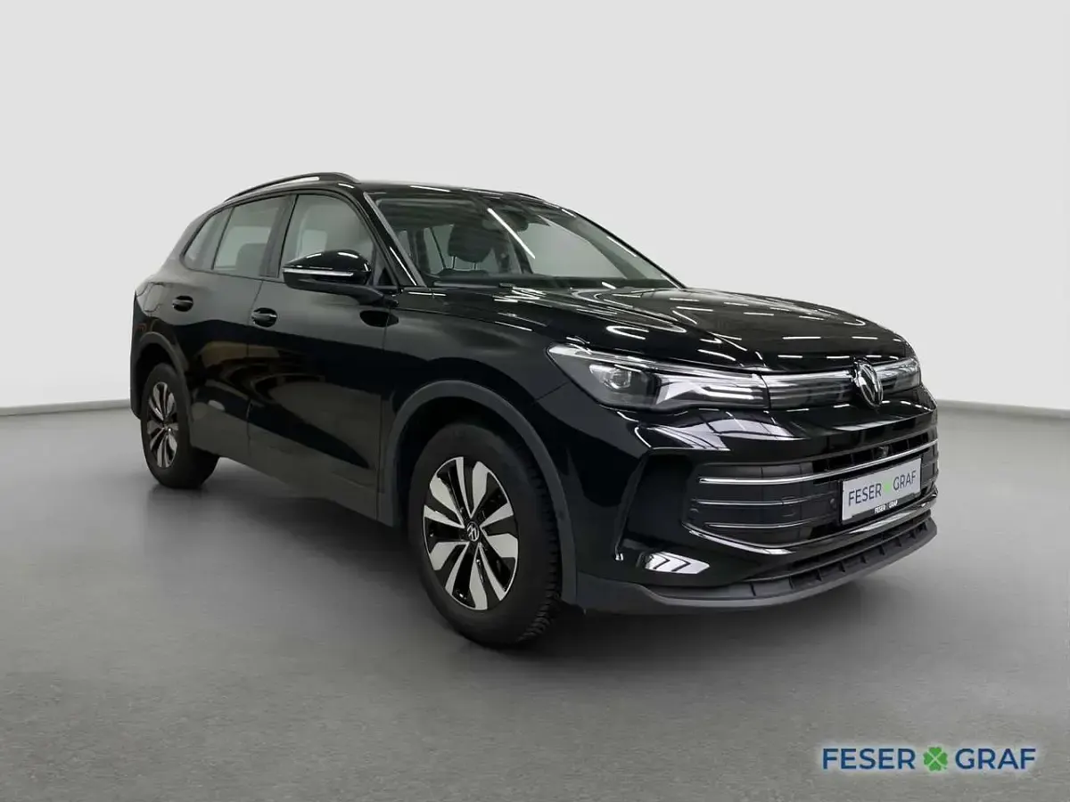 Gebraucht VW Tiguan Goal 150 PS (110 kW) 2025 Grenadillschwarz metallic SUV