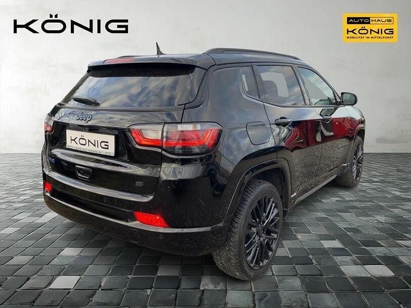 Gebraucht Jeep Compass 180 PS (132 kW) 2022 Schwarz SUV