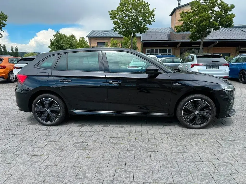 Gebraucht Skoda Scala Monte Carlo 116 PS (85 kW) 2025 Schwarz Kleinwagen