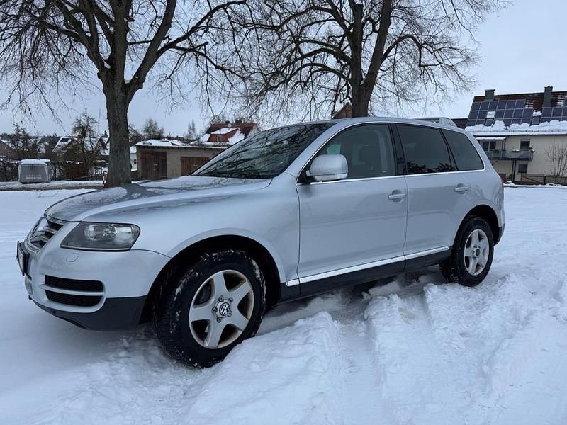 Grau Gebraucht 2005 VW Touareg SUV | 6.600 € (Fairer Preis) - Bild 1/4