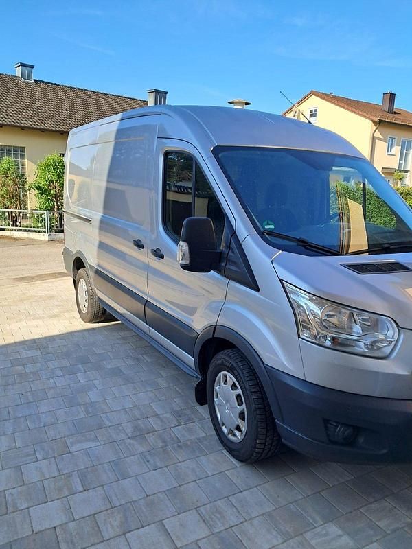 Second-hand Ford Transit 155 CP (114 kW) 2016 Argintiu Monovolum