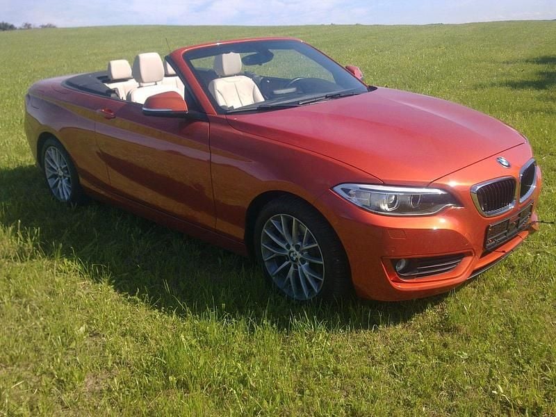 Second-hand BMW 220 184 CP (135 kW) 2017 Portocaliu Cabrio