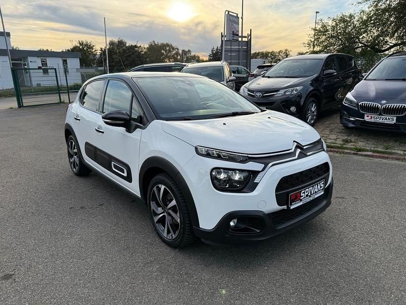 Weiß Gebraucht 2022 Citroën C3 Shine Kleinwagen | 13.999 € (Etwas zu teuer) - Bild 1/4