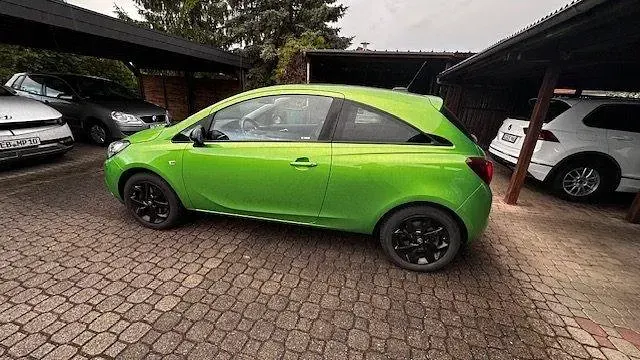 Gebraucht Opel Corsa 100 PS (73 kW) 2017 Grün Kleinwagen