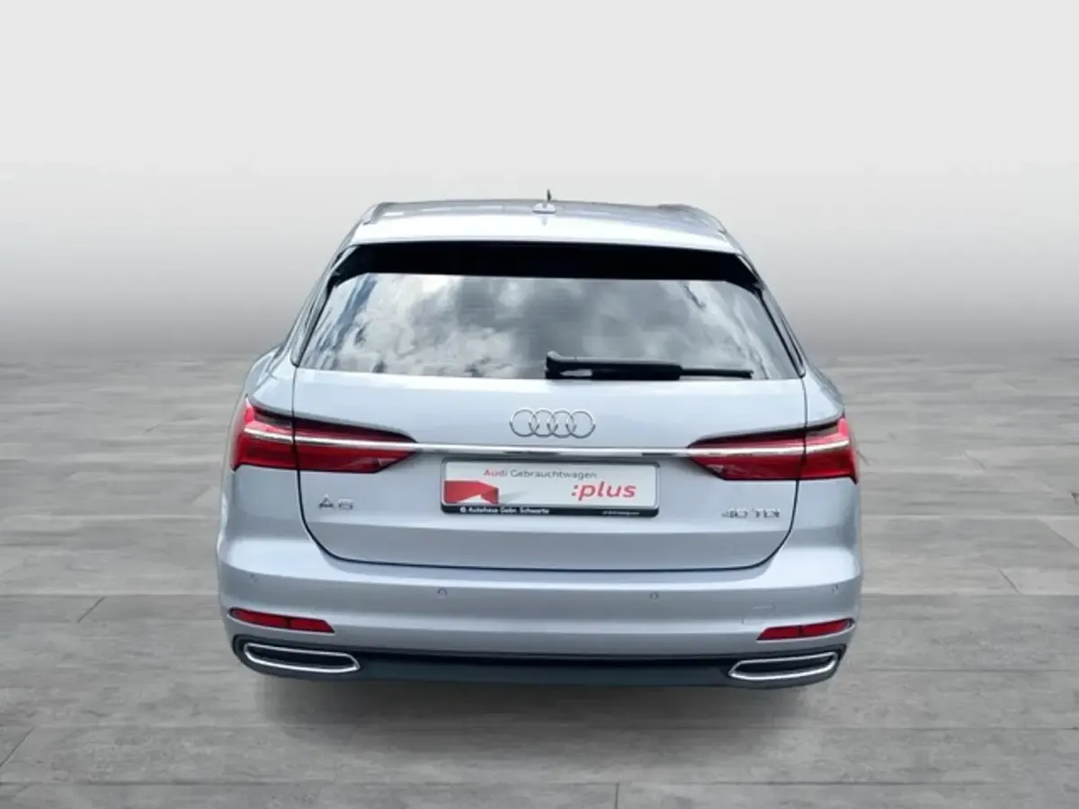 Gebraucht Audi A6 Ambiente 204 PS (150 kW) 2022 Silber Kombi