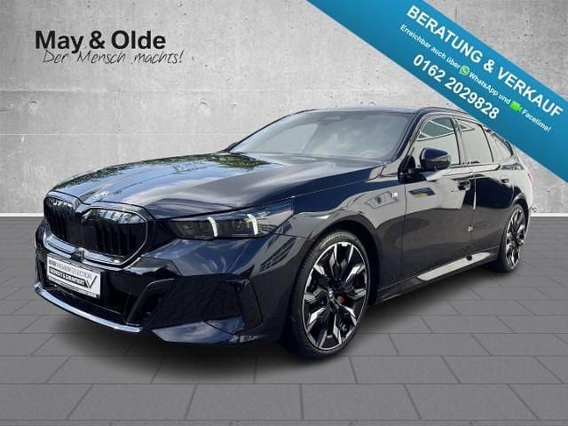 Schwarz Gebraucht 2025 BMW 520 M Sport Kombi | 51.990 € (Superpreis) - Bild 1/4