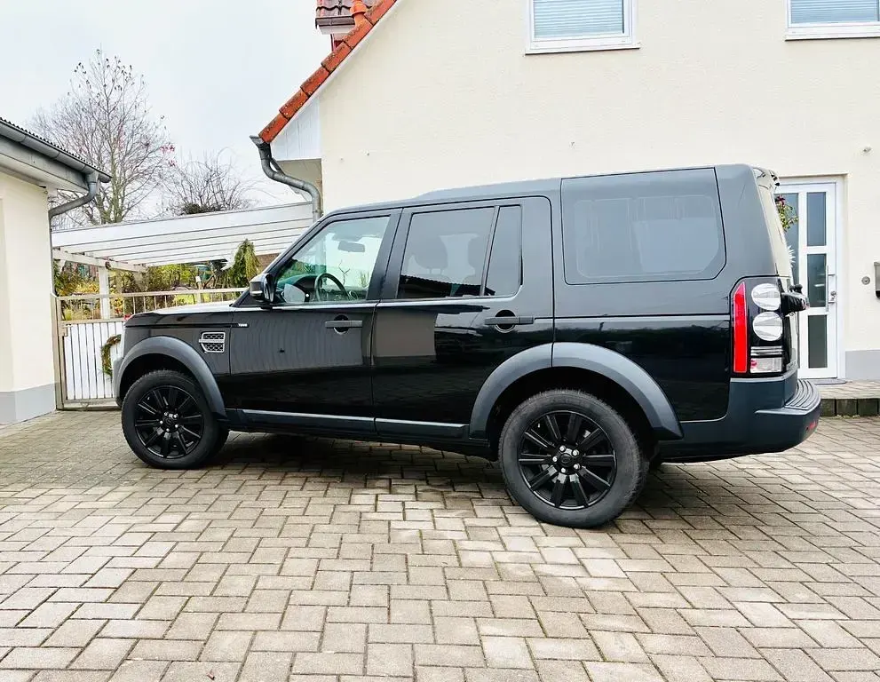 Gebraucht Land Rover Discovery 4 211 PS (155 kW) 2014 Schwarz SUV
