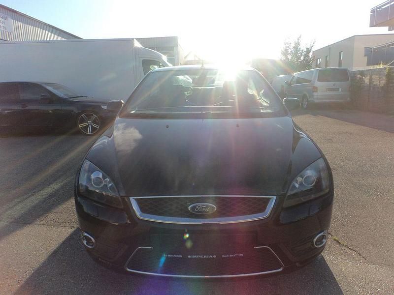 Schwarz Gebraucht 2007 Ford Focus Cabriolet Titanium Cabrio | 2.999 € (Fairer Preis) - Bild 1/4