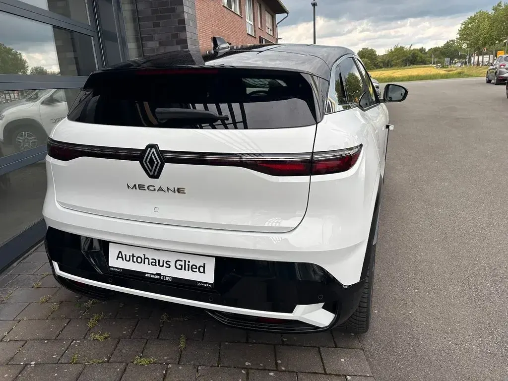 Gebraucht Renault Megane E-Tech Techno 96 kW (131 PS) 2022 Weiß SUV