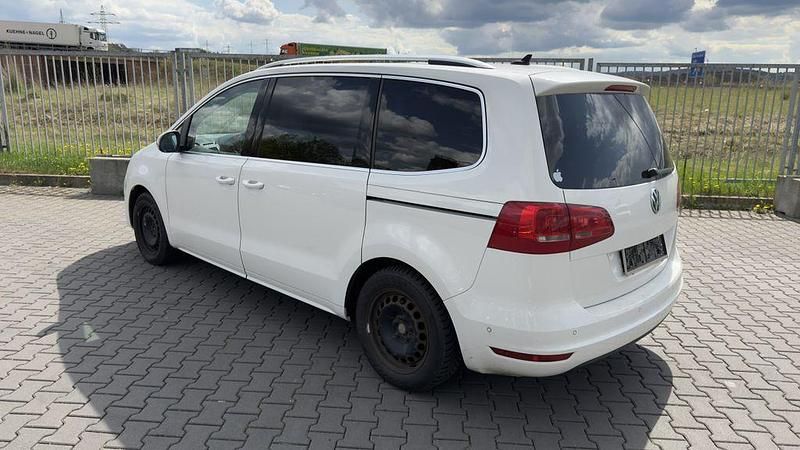 Gebraucht VW Sharan Highline 200 PS (147 kW) 2011 Candyweiã Van / Kleinbus