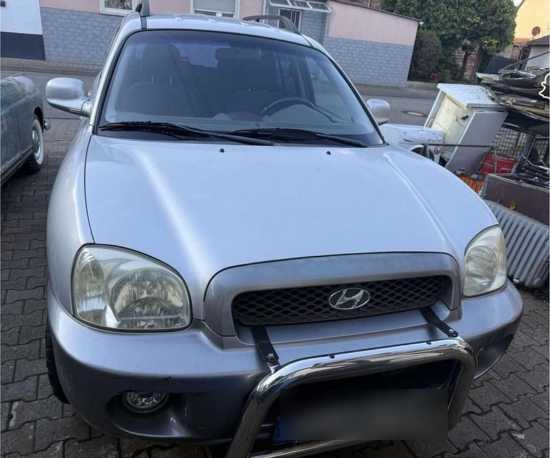 Silber Gebraucht 2004 Hyundai Santa Fe GLS SUV | 1.400 € (Guter Preis) - Bild 1/4