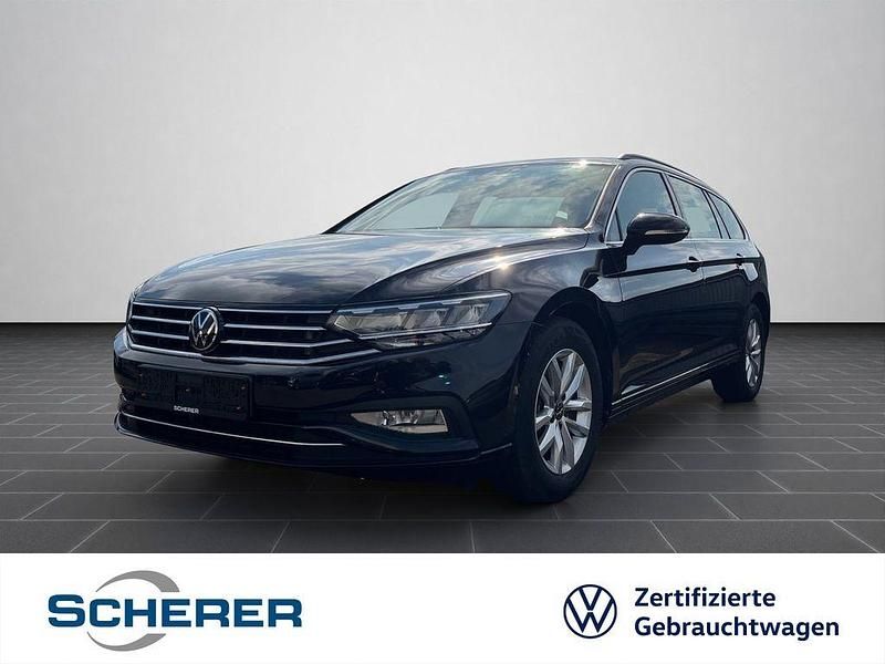Deep black perleffekt (metallic) Gebraucht 2022 VW Passat Business Kombi | 24.980 € (Guter Preis) - Bild 1/3