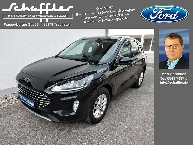 Obsidianschwarz metallic Gebraucht 2022 Ford Kuga Titanium SUV | 16.990 € (Fairer Preis) - Bild 1/4