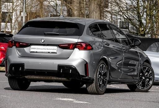 Gebraucht BMW 123 Shadowline 218 PS (160 kW) 2025 Grau Kleinwagen